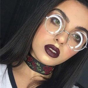 Round glasses